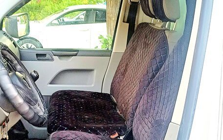 Volkswagen Transporter T5 рестайлинг, 2012 год, 999 999 рублей, 13 фотография
