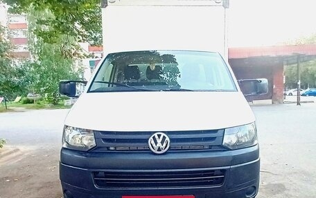 Volkswagen Transporter T5 рестайлинг, 2012 год, 999 999 рублей, 4 фотография