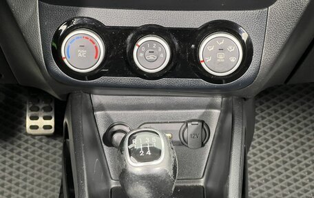 KIA Rio III рестайлинг, 2016 год, 980 000 рублей, 18 фотография