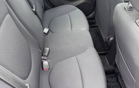 Hyundai Solaris II рестайлинг, 2013 год, 1 050 000 рублей, 10 фотография