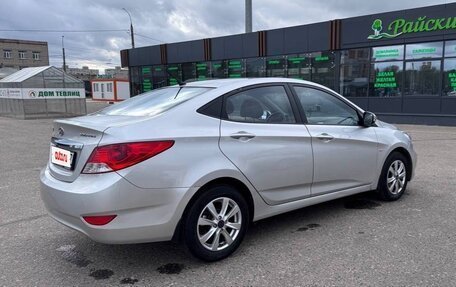 Hyundai Solaris II рестайлинг, 2013 год, 1 050 000 рублей, 8 фотография