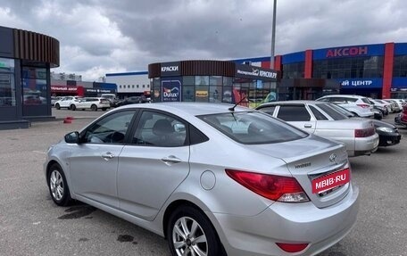 Hyundai Solaris II рестайлинг, 2013 год, 1 050 000 рублей, 7 фотография