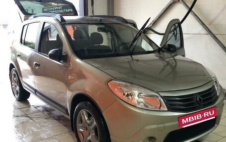 Renault Sandero I, 2010 год, 650 000 рублей, 3 фотография