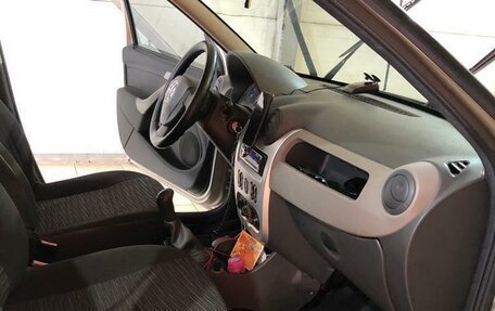 Renault Sandero I, 2010 год, 650 000 рублей, 7 фотография