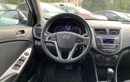 Hyundai Solaris II рестайлинг, 2015 год, 799 000 рублей, 8 фотография