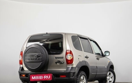 Chevrolet Niva I рестайлинг, 2016 год, 899 000 рублей, 7 фотография