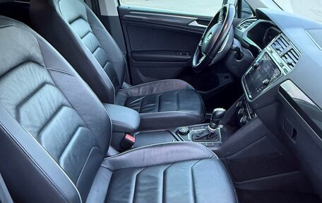 Volkswagen Tiguan II, 2019 год, 2 850 000 рублей, 10 фотография