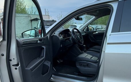 Volkswagen Tiguan II, 2019 год, 2 850 000 рублей, 14 фотография