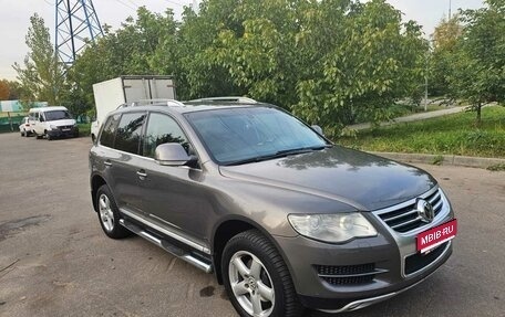 Volkswagen Touareg III, 2008 год, 1 400 000 рублей, 1 фотография
