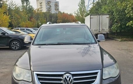 Volkswagen Touareg III, 2008 год, 1 400 000 рублей, 3 фотография