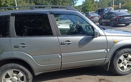 Chevrolet Niva I рестайлинг, 2011 год, 400 000 рублей, 3 фотография