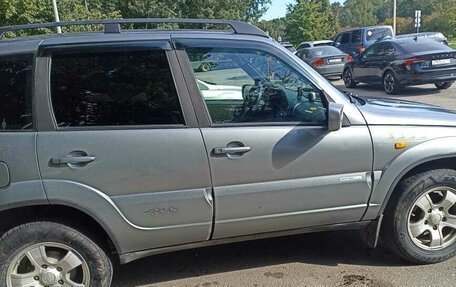 Chevrolet Niva I рестайлинг, 2011 год, 400 000 рублей, 4 фотография