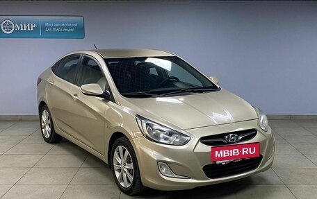 Hyundai Solaris II рестайлинг, 2012 год, 679 000 рублей, 3 фотография