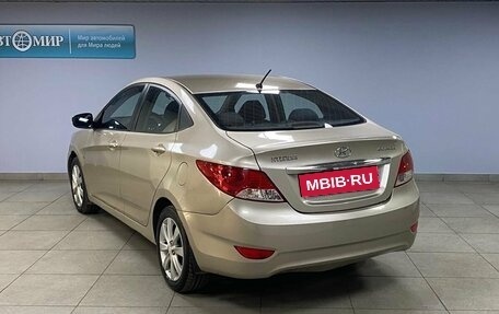 Hyundai Solaris II рестайлинг, 2012 год, 679 000 рублей, 7 фотография