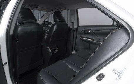 Toyota Camry, 2017 год, 2 494 000 рублей, 10 фотография