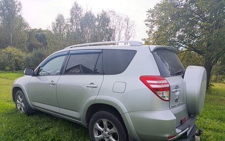 Toyota RAV4, 2011 год, 1 750 000 рублей, 3 фотография
