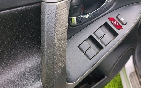 Toyota RAV4, 2011 год, 1 750 000 рублей, 6 фотография