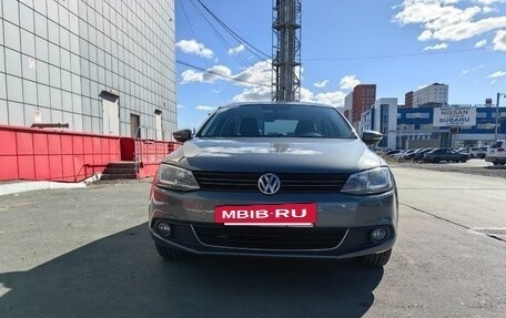 Volkswagen Jetta VI, 2014 год, 1 350 000 рублей, 2 фотография