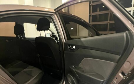 Hyundai Solaris II рестайлинг, 2019 год, 1 660 000 рублей, 17 фотография