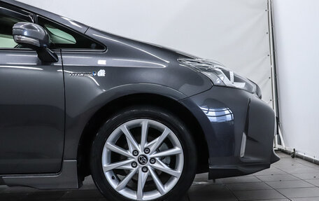 Toyota Prius Alpha I (ZVW40/41), 2018 год, 1 800 000 рублей, 24 фотография