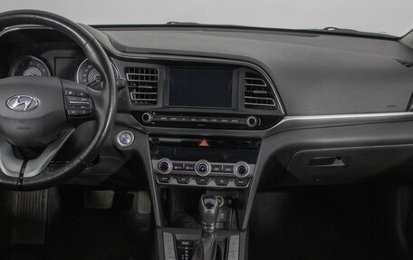 Hyundai Elantra VI рестайлинг, 2019 год, 1 720 000 рублей, 13 фотография