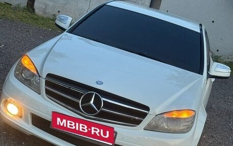 Mercedes-Benz C-Класс, 2008 год, 1 100 000 рублей, 8 фотография