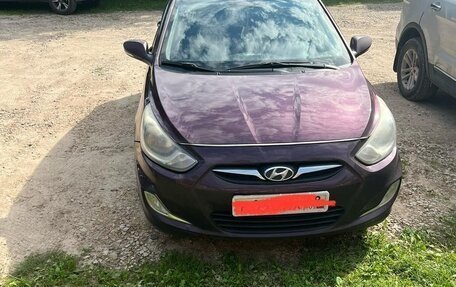 Hyundai Solaris II рестайлинг, 2011 год, 440 000 рублей, 5 фотография