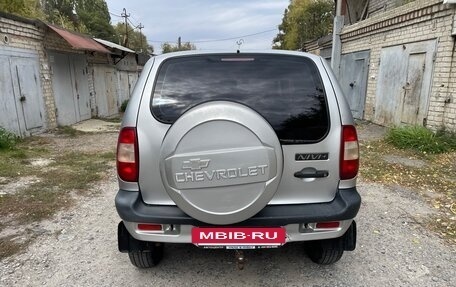 Chevrolet Niva I рестайлинг, 2004 год, 355 000 рублей, 8 фотография