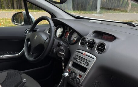 Peugeot 308 II, 2011 год, 535 000 рублей, 26 фотография