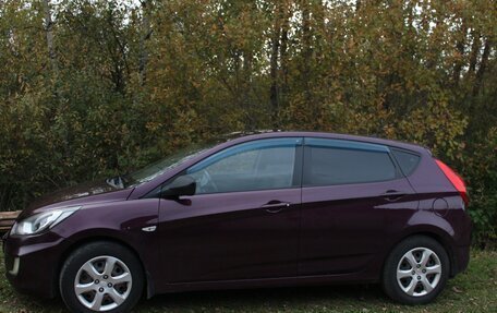 Hyundai Solaris II рестайлинг, 2012 год, 550 000 рублей, 2 фотография