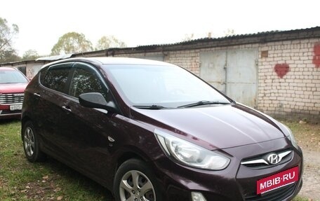 Hyundai Solaris II рестайлинг, 2012 год, 550 000 рублей, 4 фотография