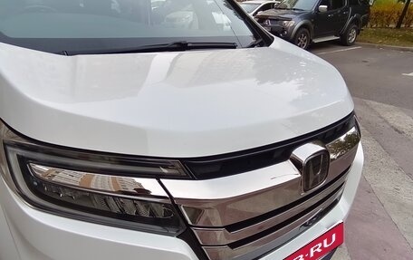 Honda Stepwgn IV, 2018 год, 2 540 000 рублей, 5 фотография