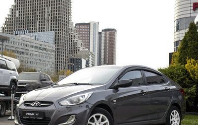 Hyundai Solaris II рестайлинг, 2011 год, 555 000 рублей, 1 фотография