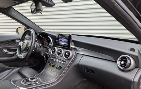 Mercedes-Benz C-Класс, 2017 год, 2 000 000 рублей, 11 фотография