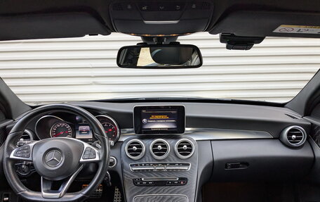 Mercedes-Benz C-Класс, 2017 год, 2 000 000 рублей, 14 фотография