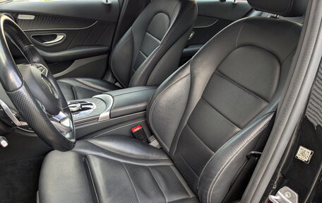 Mercedes-Benz C-Класс, 2017 год, 2 000 000 рублей, 20 фотография