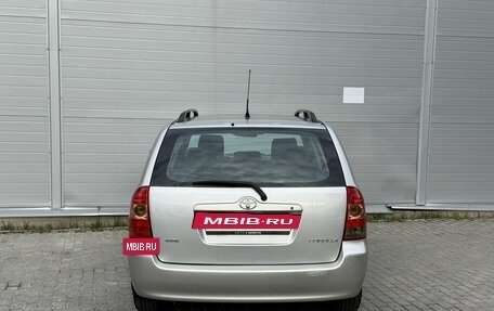 Toyota Corolla, 2005 год, 595 000 рублей, 5 фотография