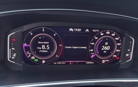 Volkswagen Tiguan II, 2021 год, 3 750 000 рублей, 13 фотография