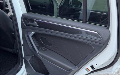 Volkswagen Tiguan II, 2021 год, 3 750 000 рублей, 20 фотография
