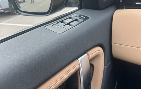 Land Rover Discovery Sport I рестайлинг, 2024 год, 6 349 000 рублей, 18 фотография