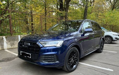 Audi Q7, 2022 год, 13 500 000 рублей, 2 фотография