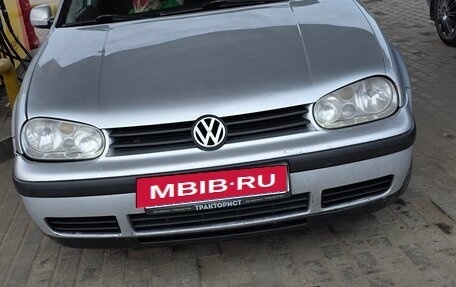 Volkswagen Golf IV, 1999 год, 320 000 рублей, 1 фотография