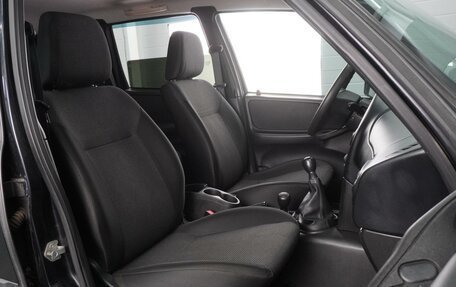 Chevrolet Niva I рестайлинг, 2016 год, 874 000 рублей, 8 фотография