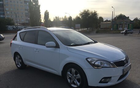 KIA cee'd I рестайлинг, 2011 год, 900 000 рублей, 12 фотография