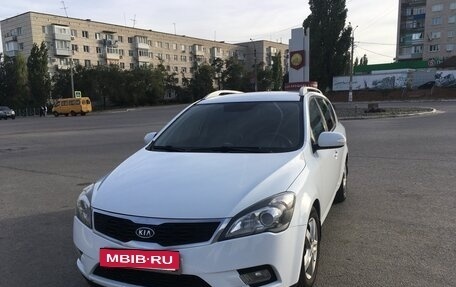 KIA cee'd I рестайлинг, 2011 год, 900 000 рублей, 13 фотография