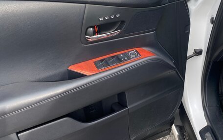 Lexus RX II рестайлинг, 2009 год, 2 000 000 рублей, 19 фотография