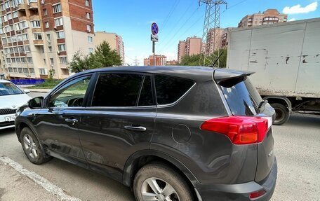 Toyota RAV4, 2013 год, 1 600 000 рублей, 5 фотография