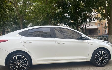Hyundai Solaris II рестайлинг, 2019 год, 1 350 000 рублей, 12 фотография