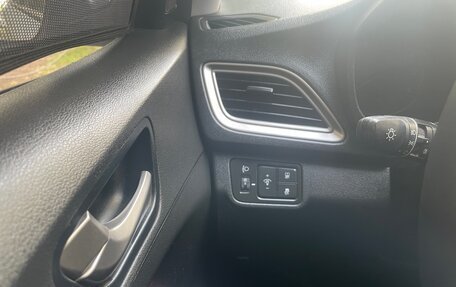 Hyundai Solaris II рестайлинг, 2019 год, 1 350 000 рублей, 14 фотография
