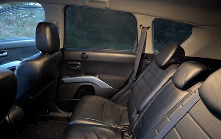 Mitsubishi Outlander III рестайлинг 3, 2008 год, 780 000 рублей, 18 фотография